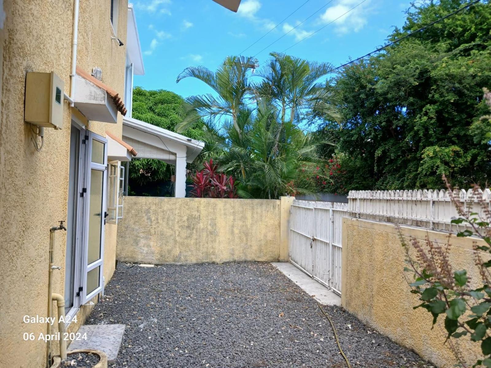 The Tiny House Apartment ริวิแยร์นัวร์ ภายนอก รูปภาพ