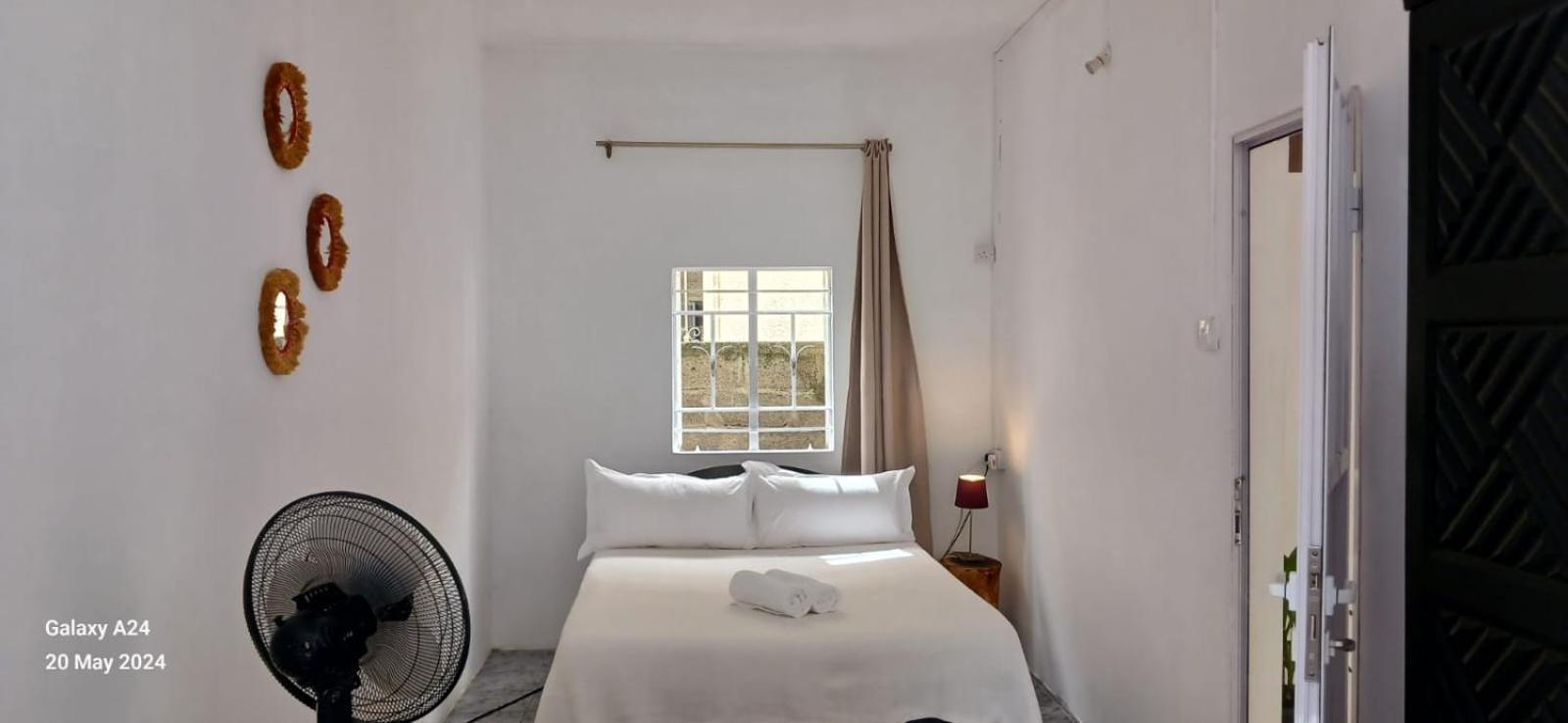 The Tiny House Apartment ริวิแยร์นัวร์ ภายนอก รูปภาพ