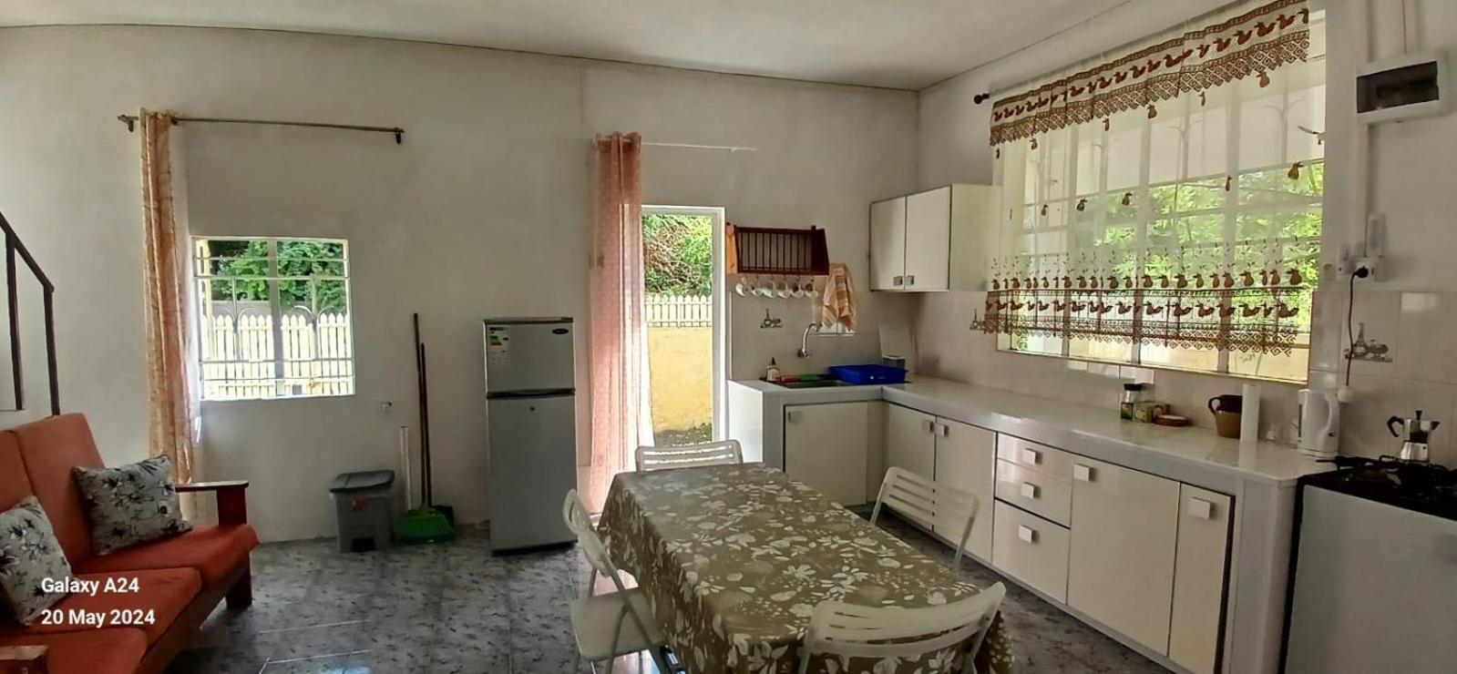 The Tiny House Apartment ริวิแยร์นัวร์ ภายนอก รูปภาพ